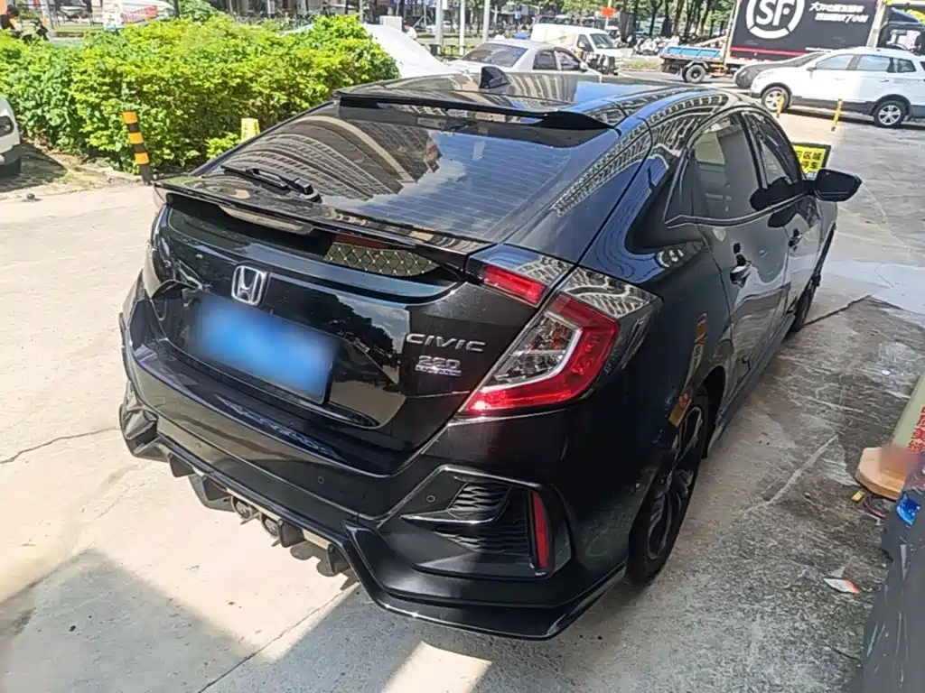 Honda Civic — фото 7