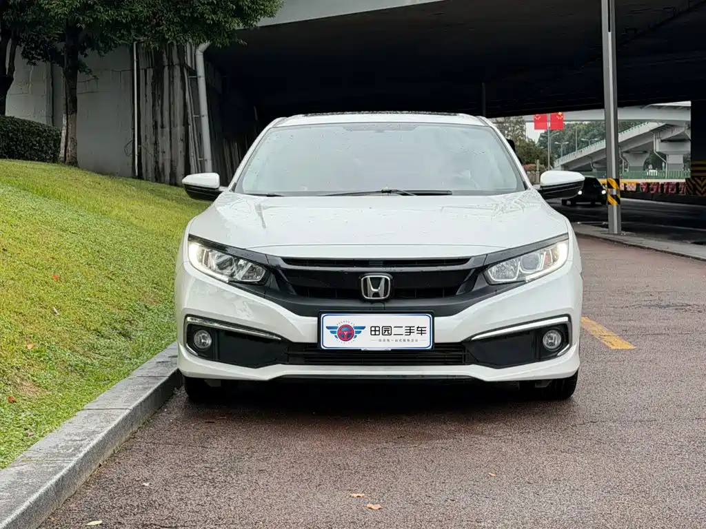 Honda Civic — фото 2
