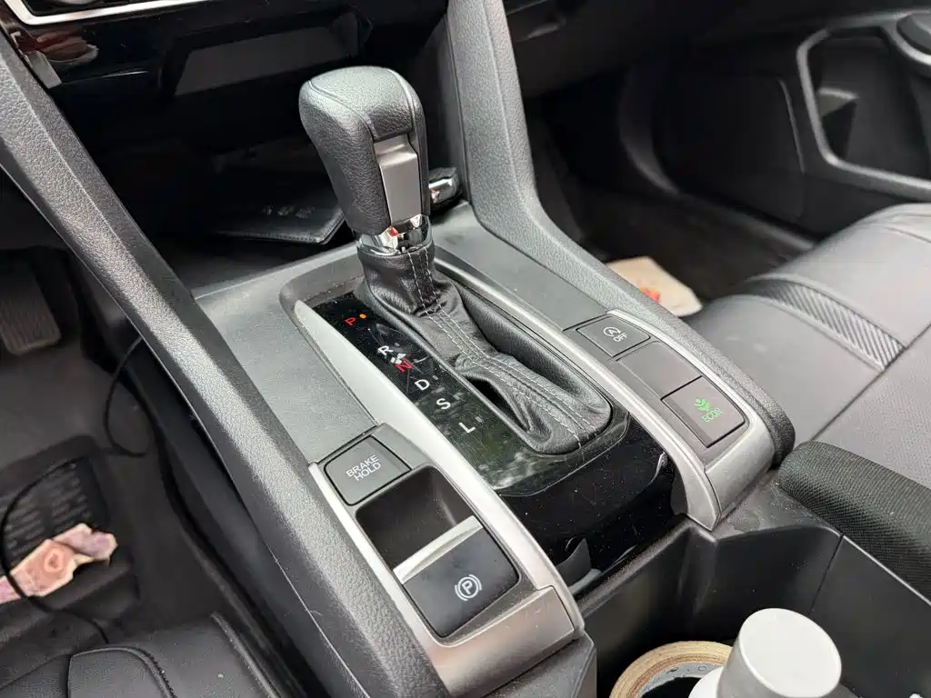 Honda Civic — фото 9
