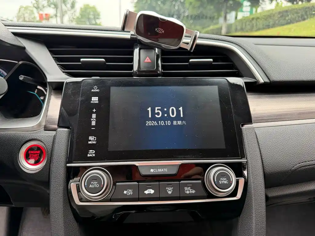 Honda Civic — фото 10