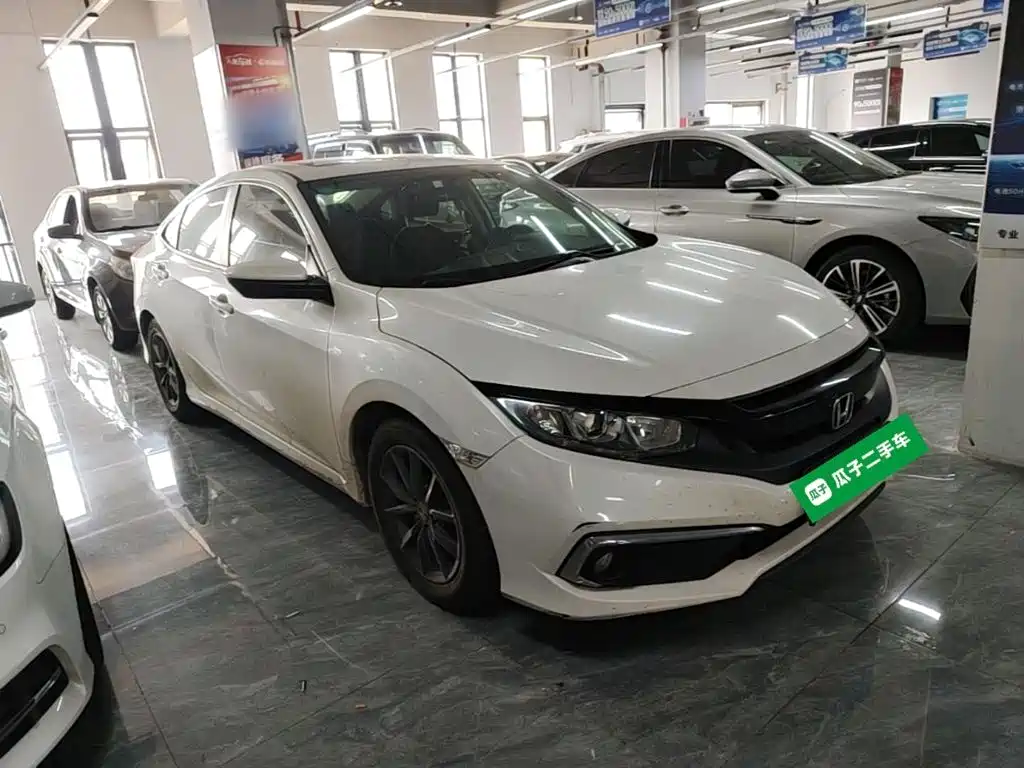 Honda Civic — фото 4