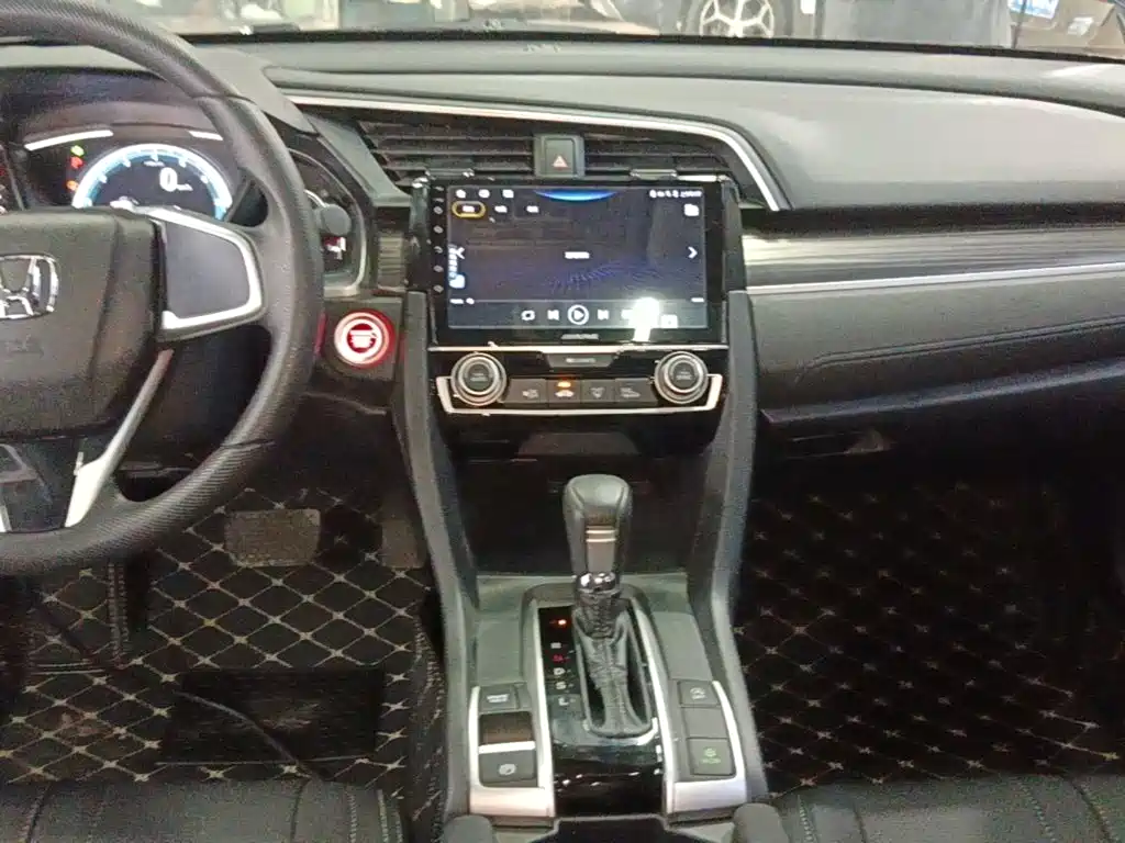 Honda Civic — фото 13