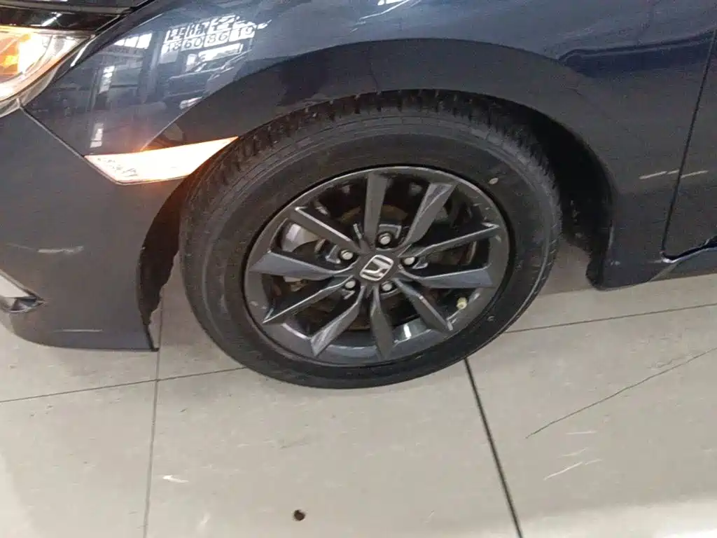Honda Civic — фото 23
