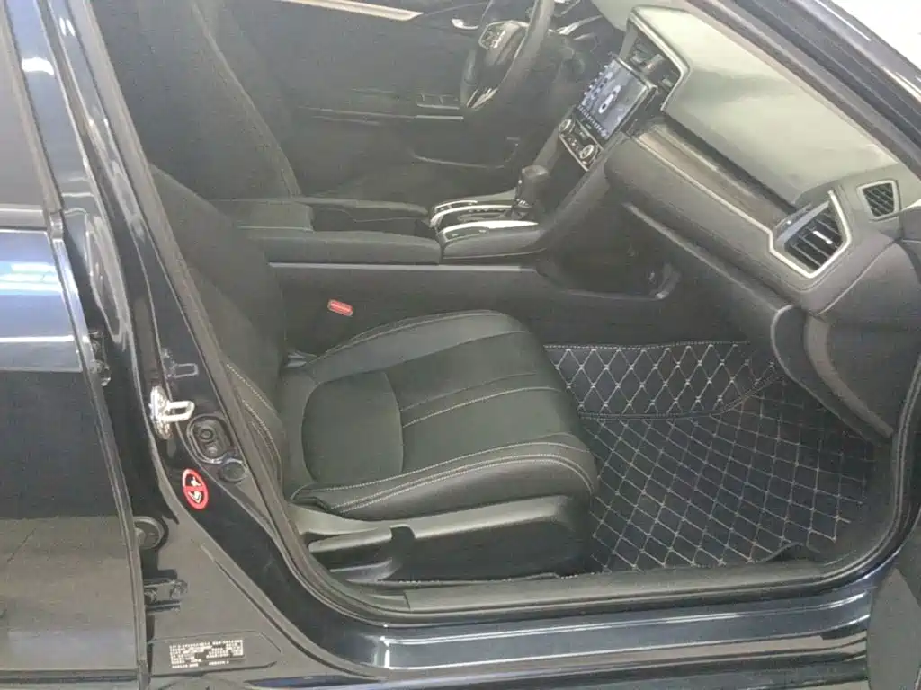 Honda Civic — фото 25