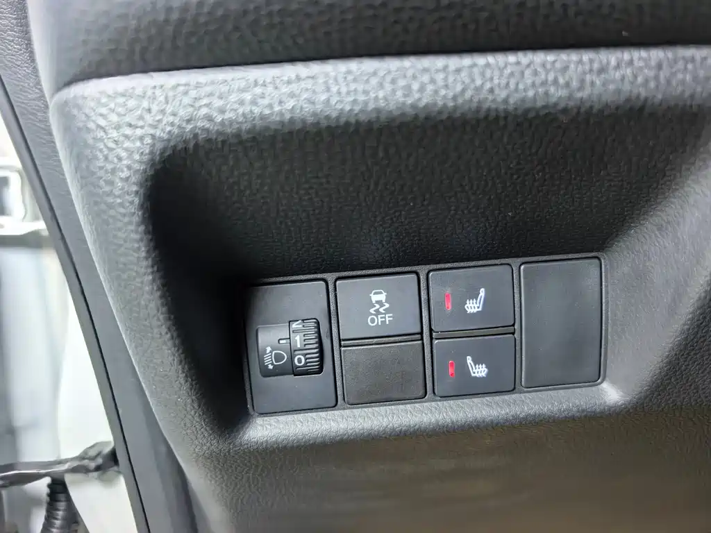 Honda Fit — фото 18