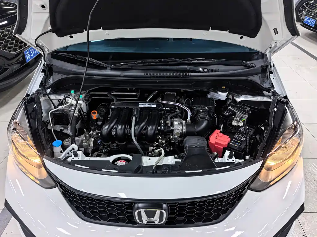 Honda Fit — фото 20