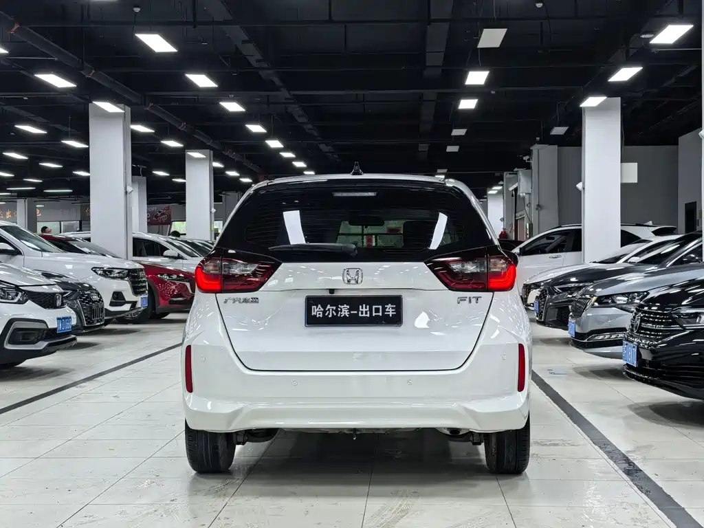 Honda Fit — фото 24