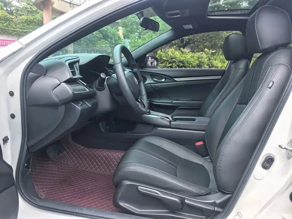 Honda Civic — фото 4