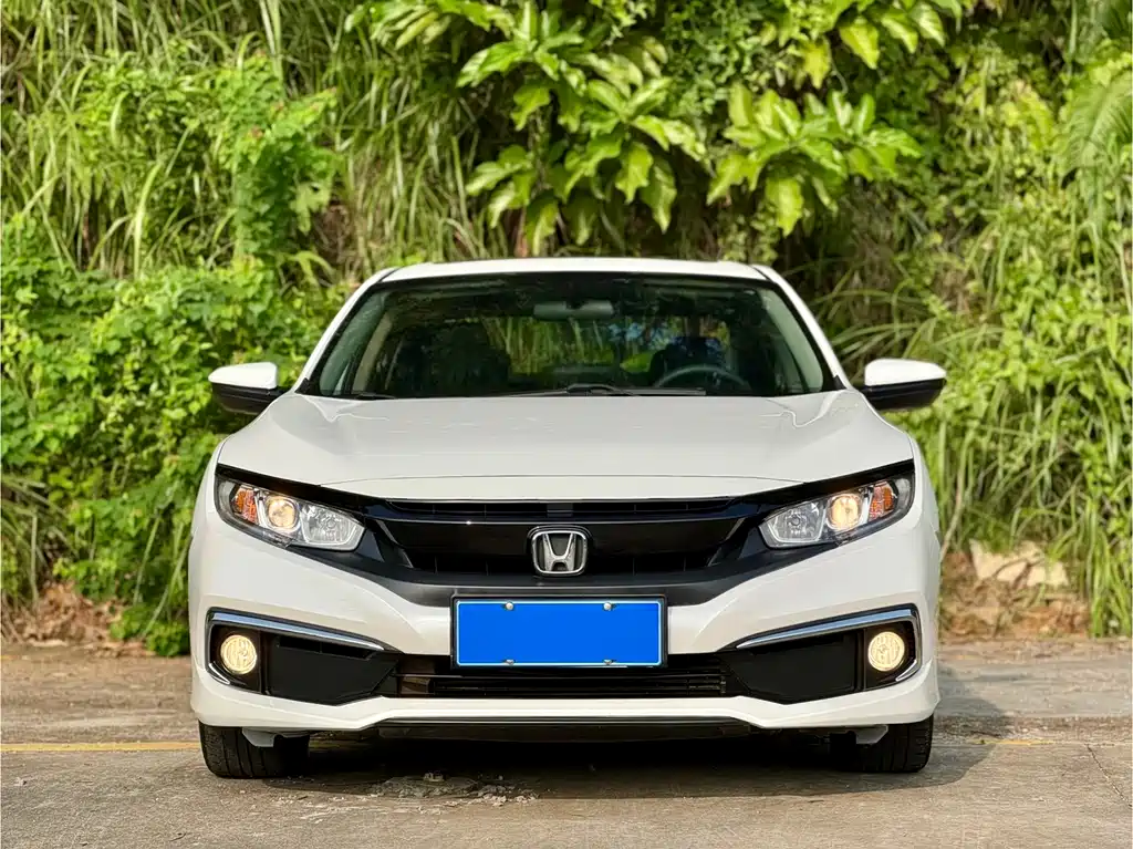 Honda Civic — фото 2