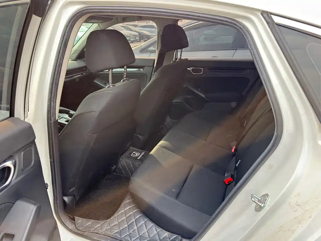 Honda Civic — фото 5