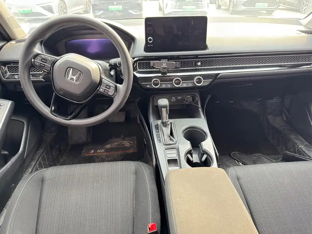 Honda Civic — фото 7