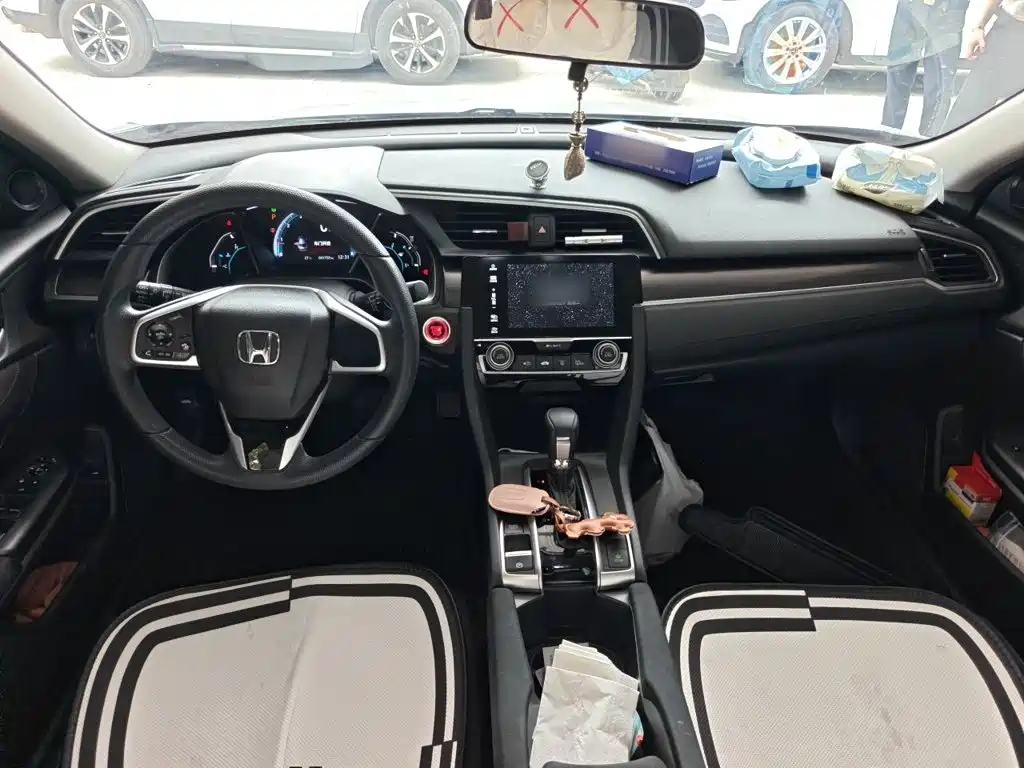 Honda Civic — фото 13