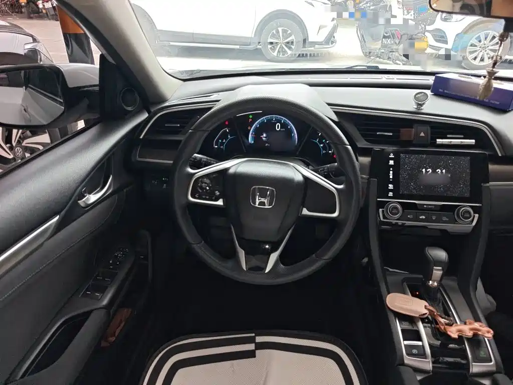 Honda Civic — фото 3