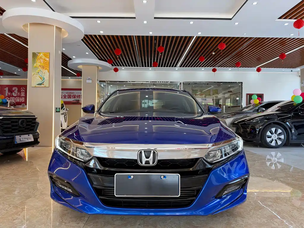 Honda Accord — фото 2
