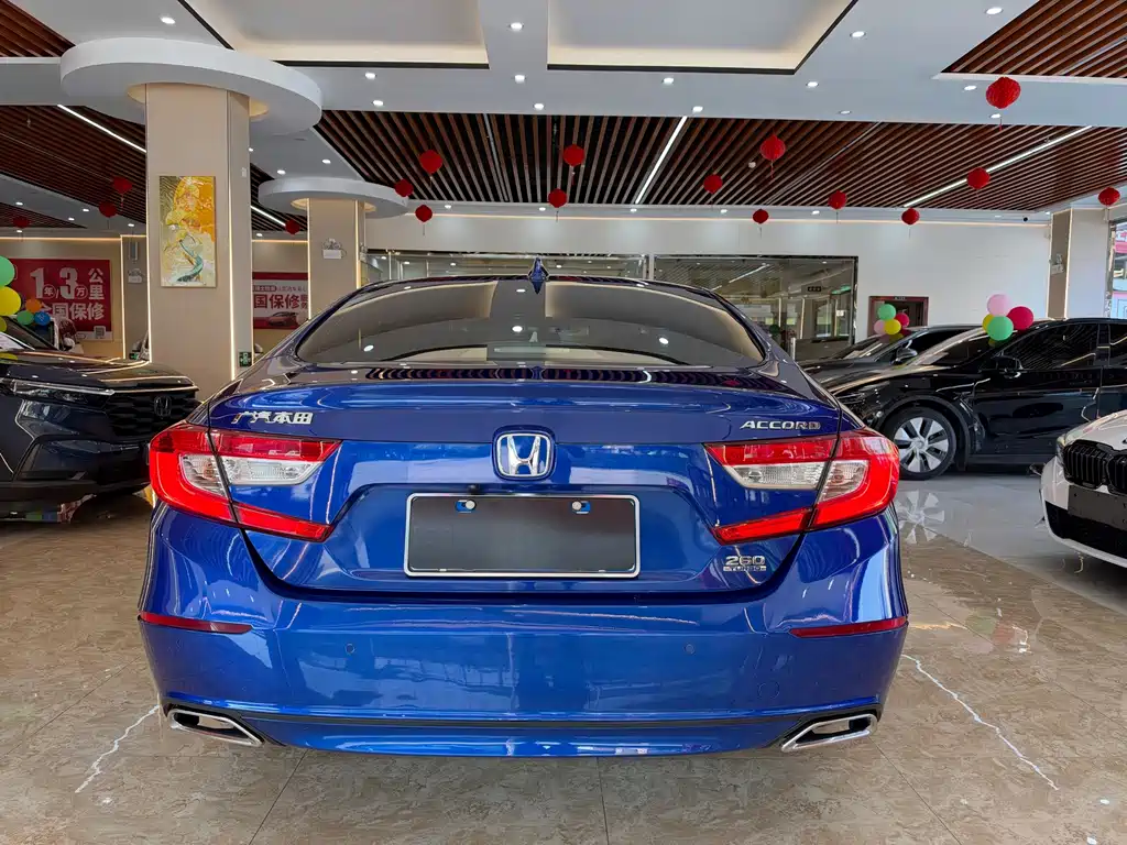 Honda Accord — фото 5