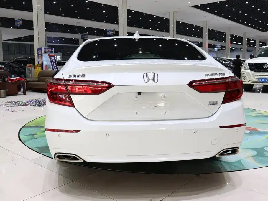 Honda Inspire — фото 5