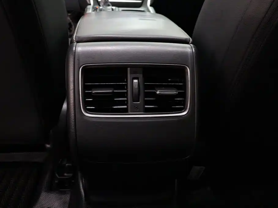 Honda Inspire — фото 8