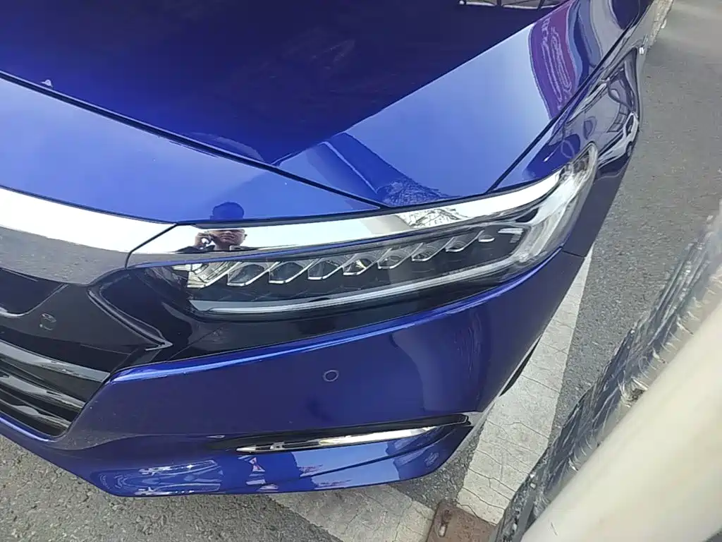 Honda Accord — фото 24
