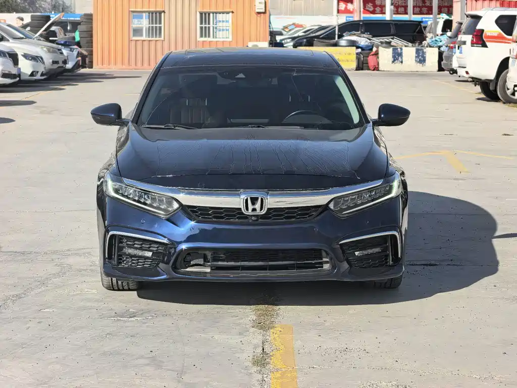 Honda Inspire — фото 2
