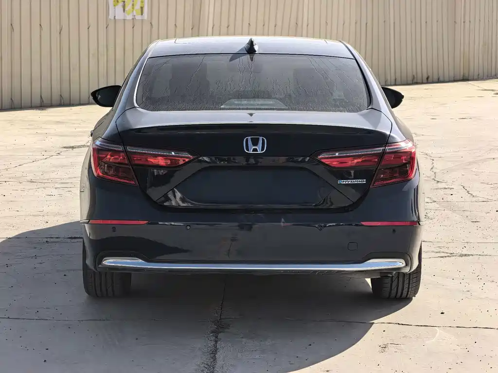 Honda Inspire — фото 8