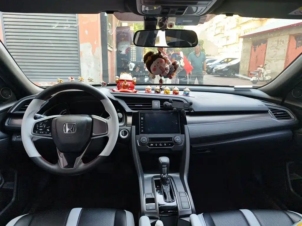 Honda Civic — фото 13
