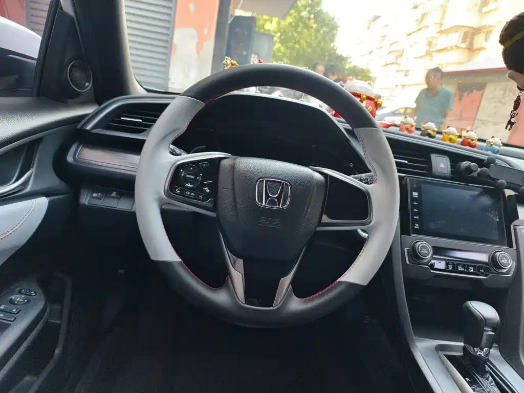 Honda Civic — фото 3