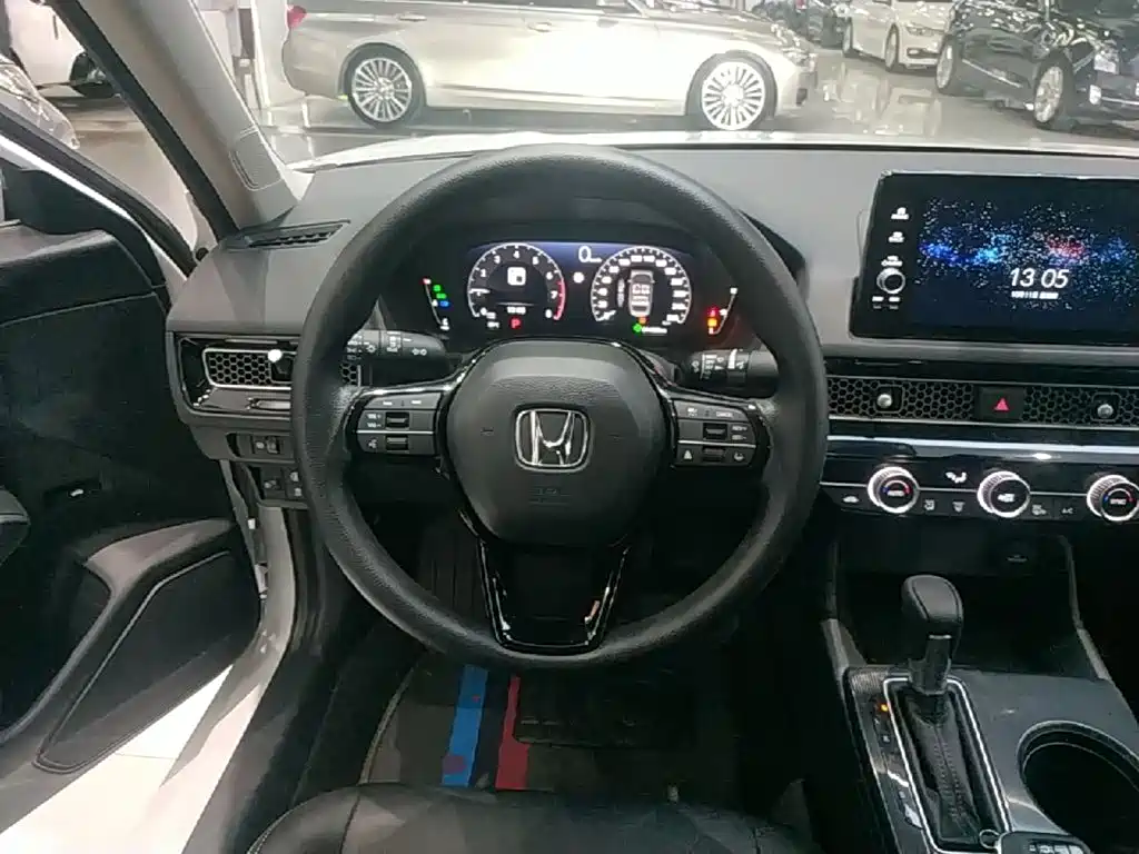 Honda Civic — фото 11