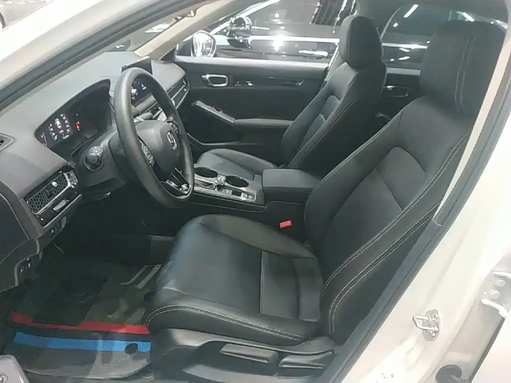 Honda Civic — фото 15