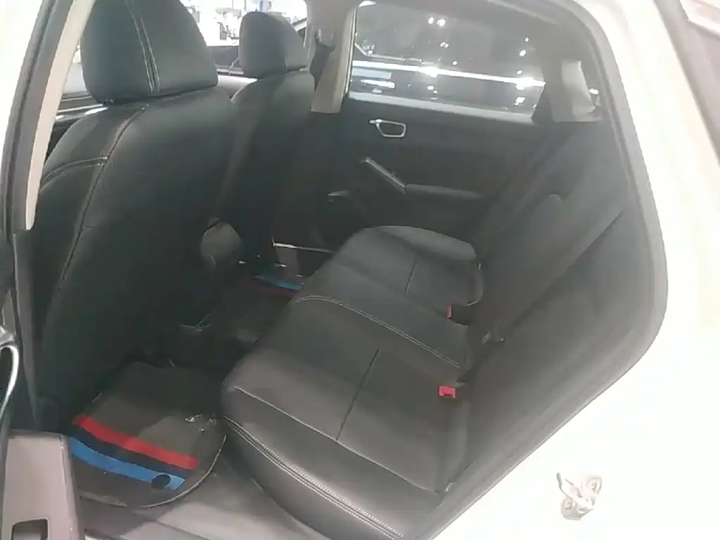 Honda Civic — фото 17