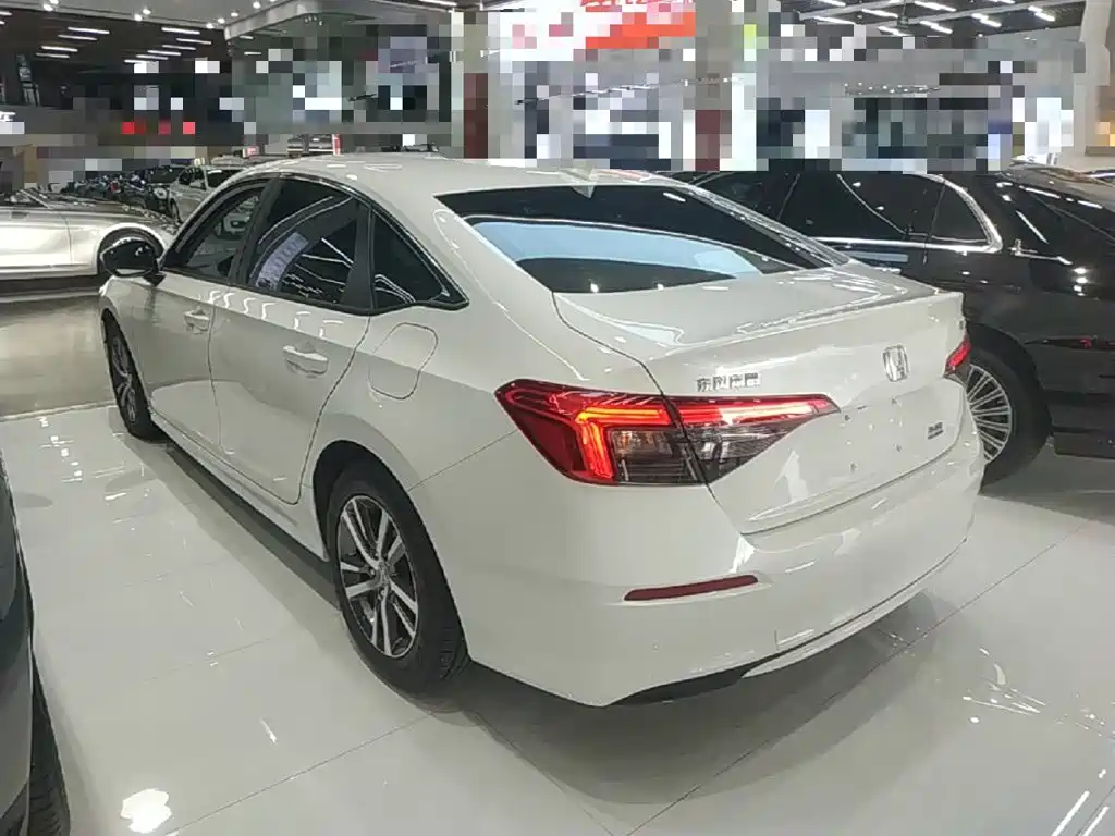 Honda Civic — фото 5