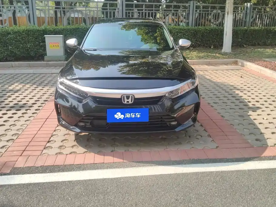 Honda Inspire — фото 2