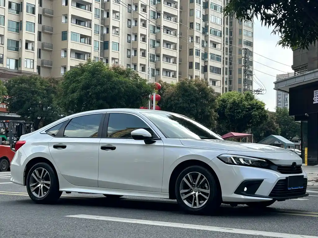 Honda Civic — фото 3