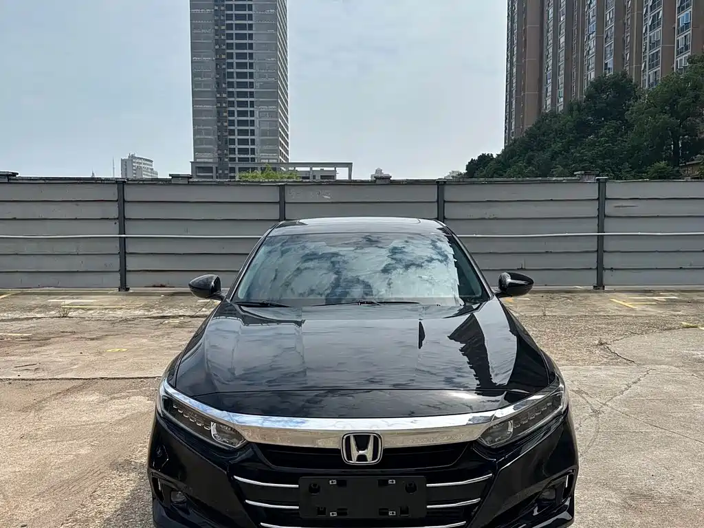 Honda Accord — фото 2