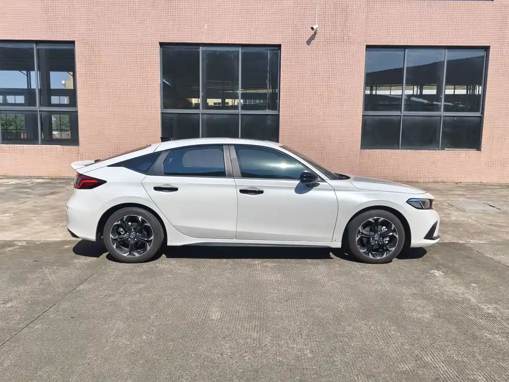 Honda Civic — фото 4