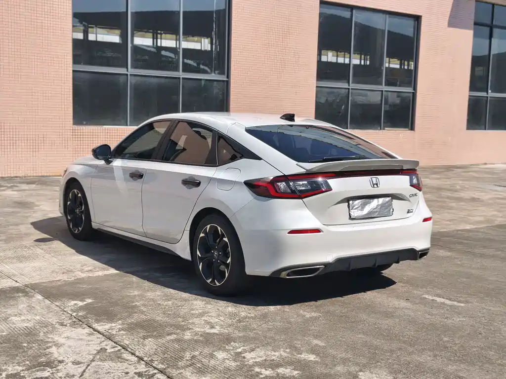 Honda Civic — фото 6