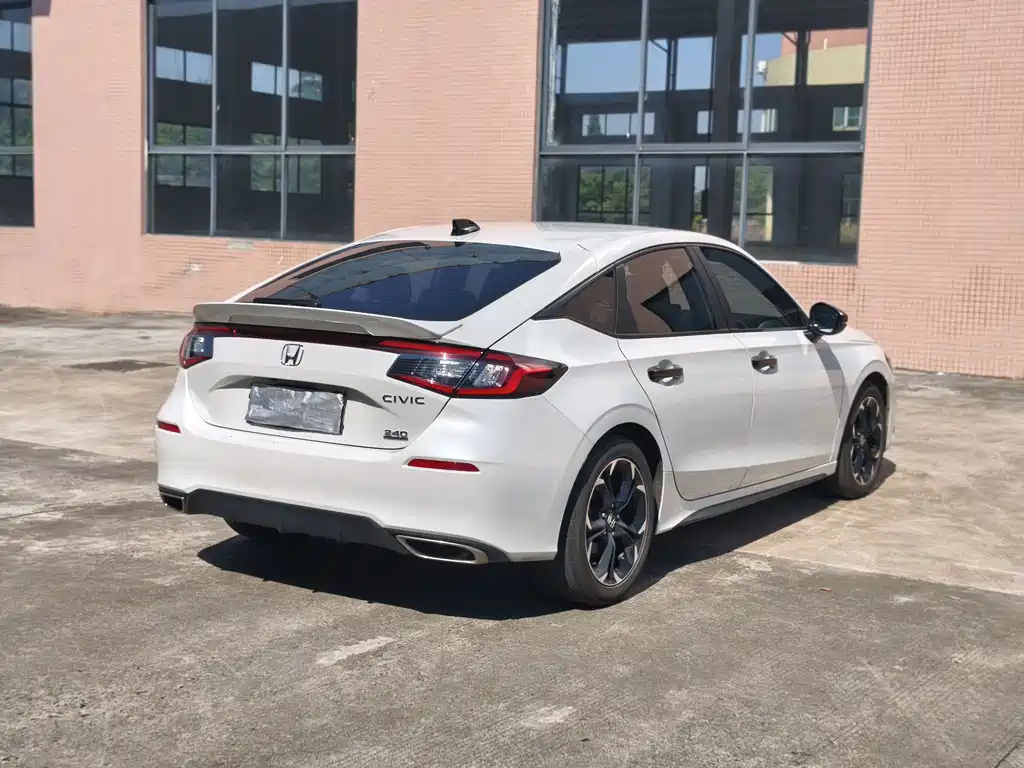 Honda Civic — фото 8