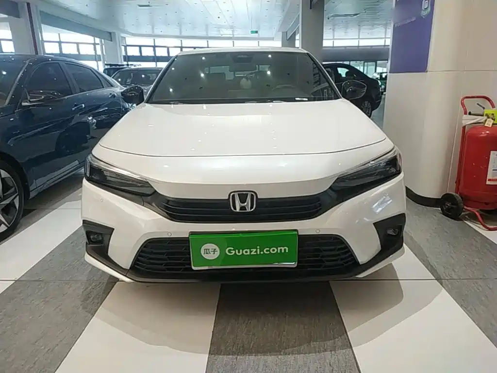 Honda Civic — фото 3