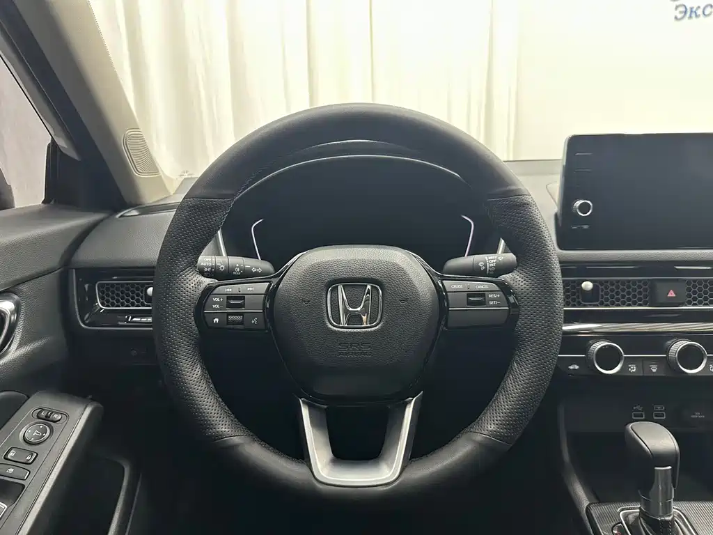 Honda Civic — фото 10