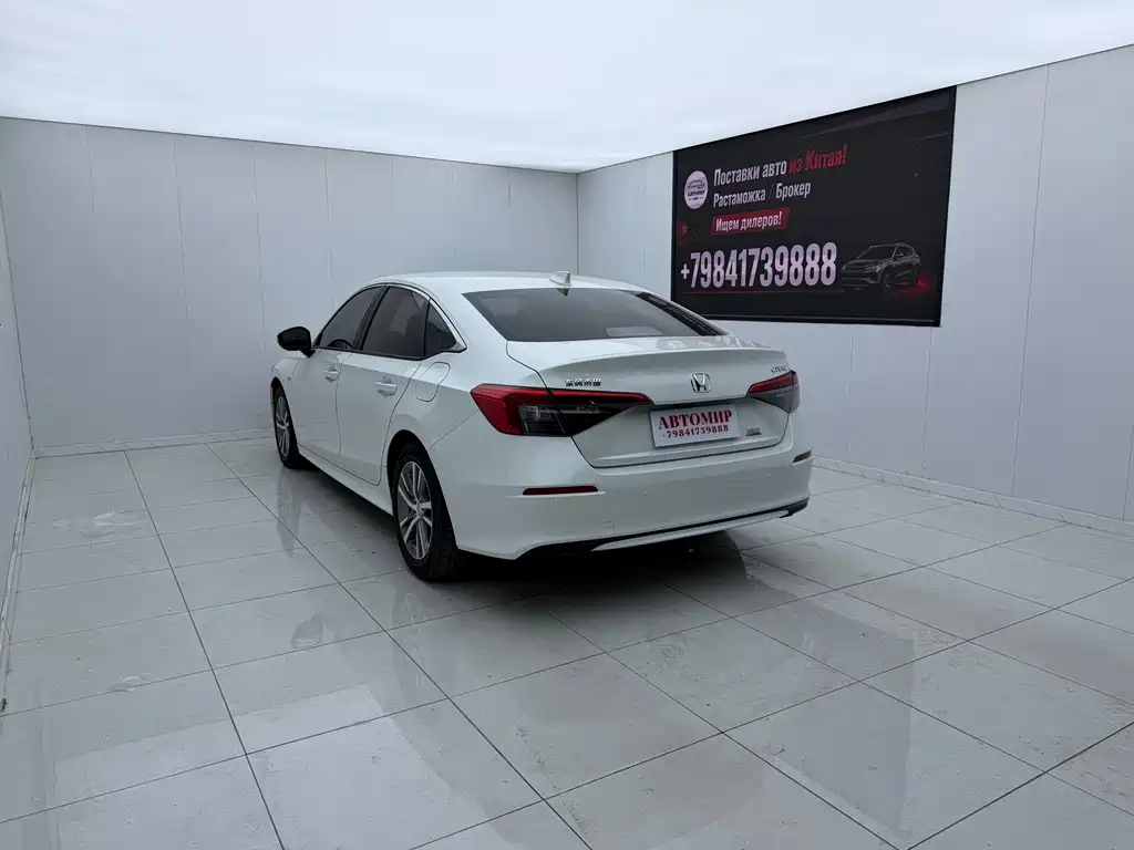Honda Civic — фото 8