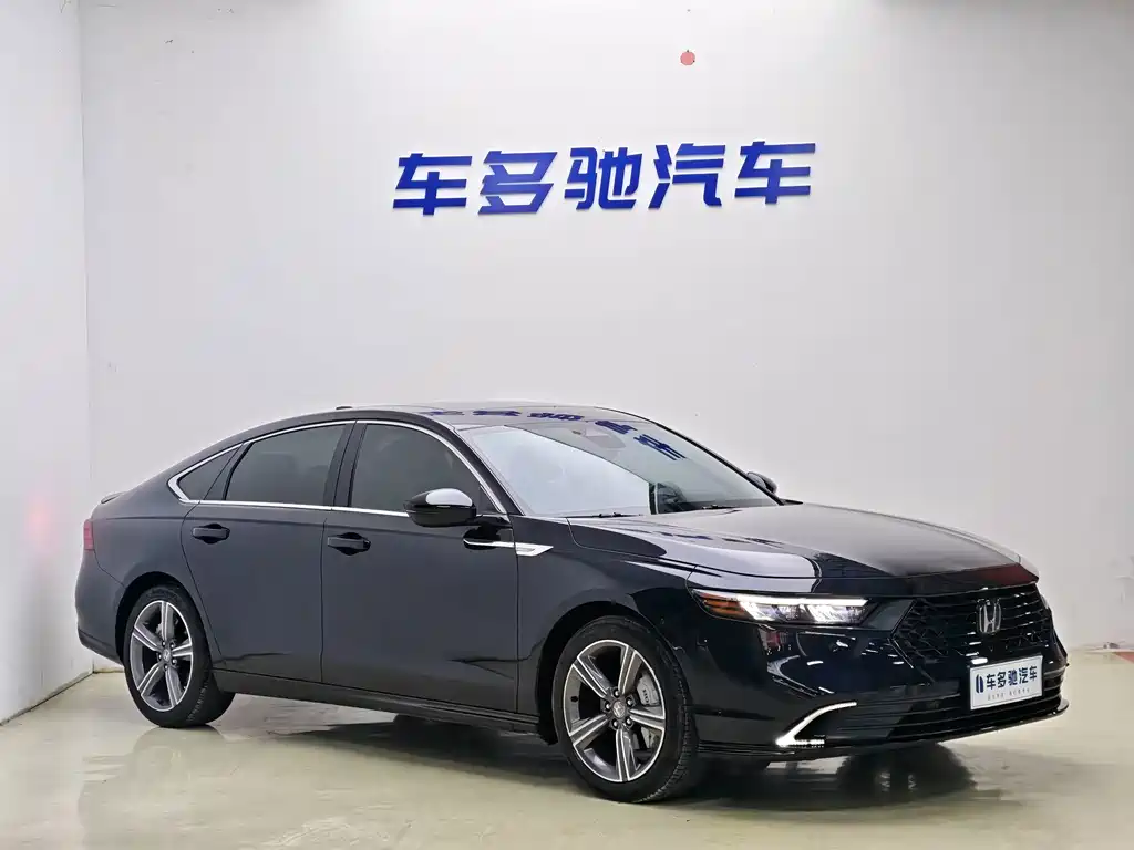Honda Accord — фото 3