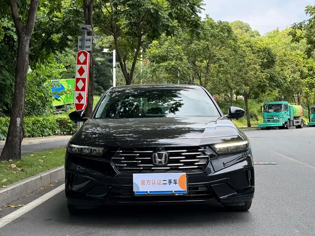 Honda Accord — фото 2