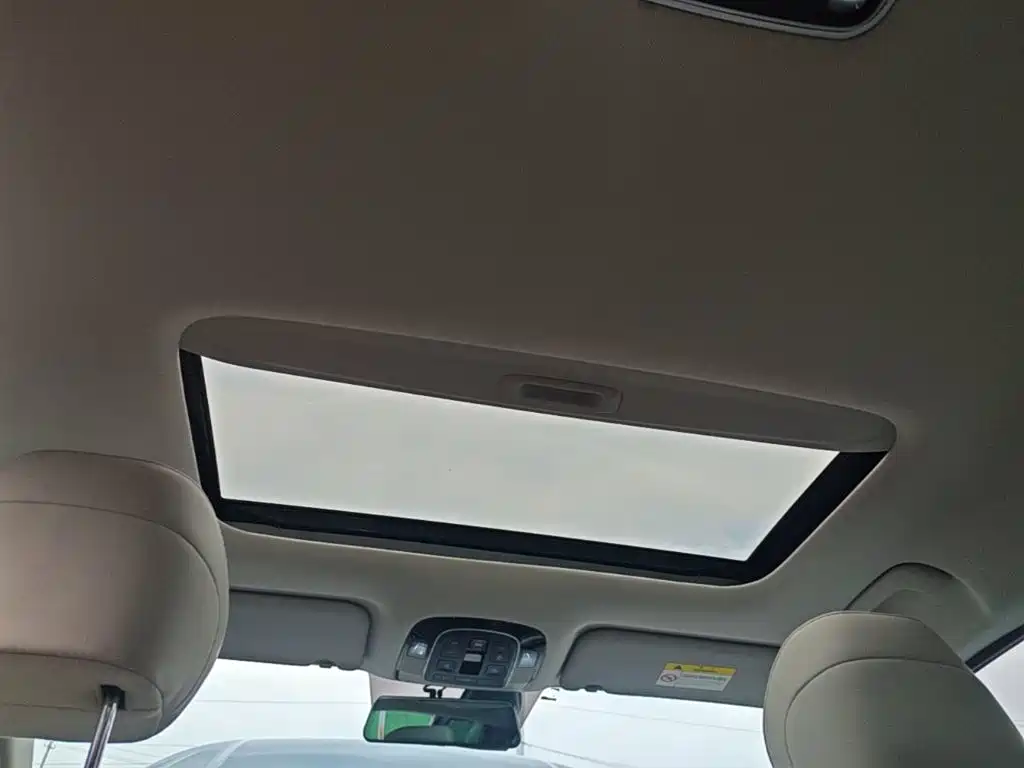 Hyundai Custo — фото 18