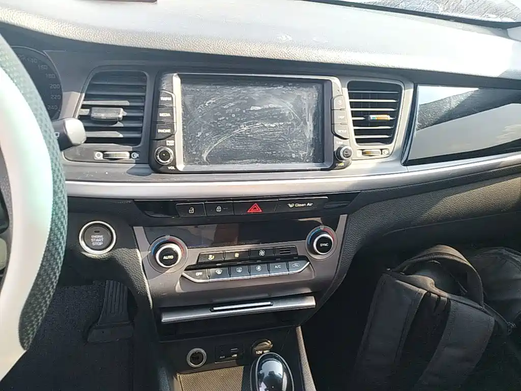 Hyundai Mistra — фото 13