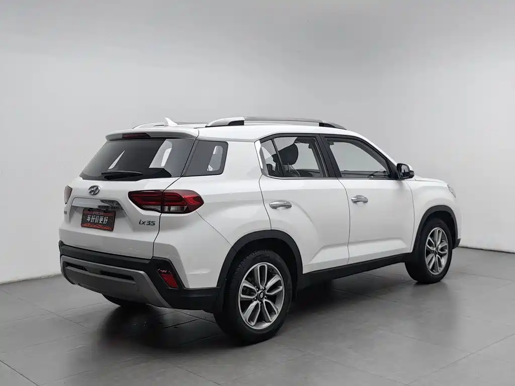 Hyundai ix35 — фото 2