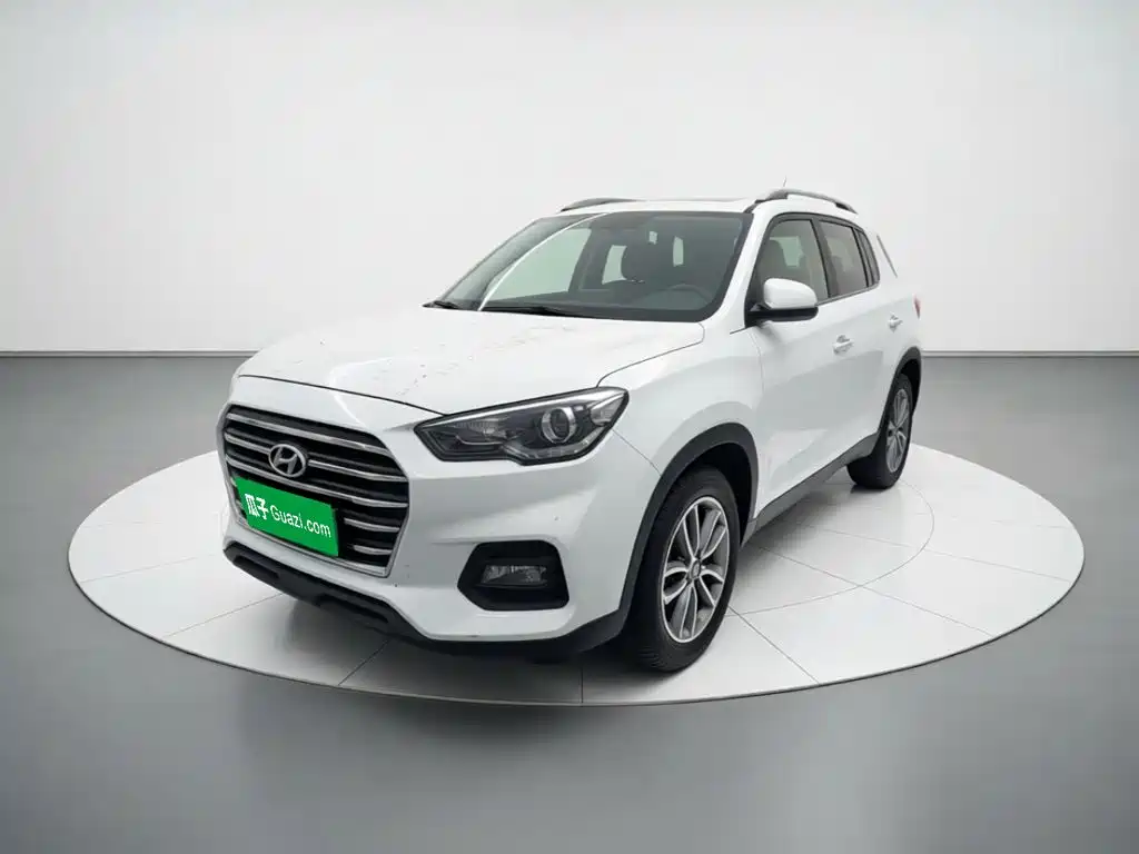 Hyundai ix35 — фото 1