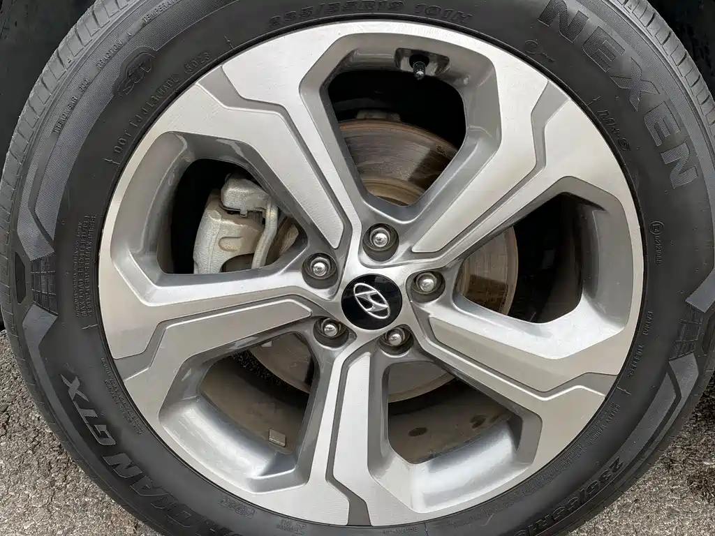 Hyundai Santa Fe — фото 17