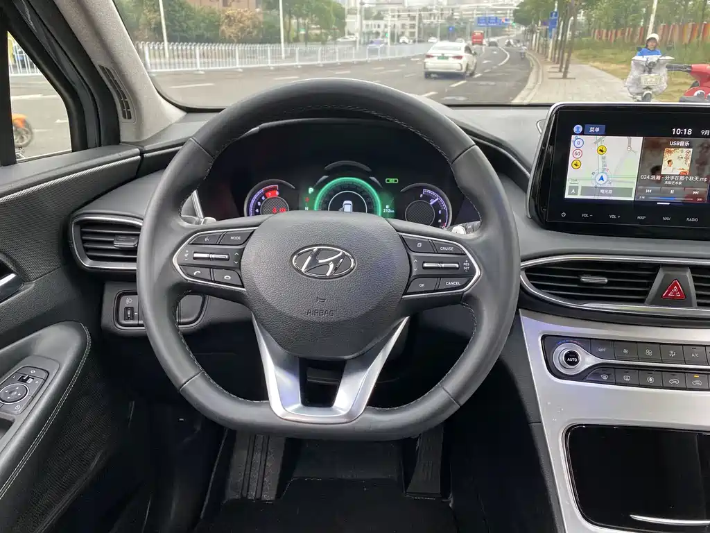 Hyundai Santa Fe — фото 21