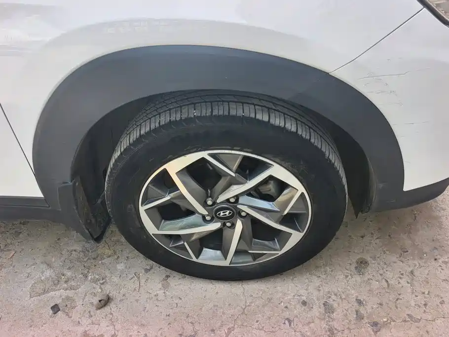 Hyundai Tucson — фото 6