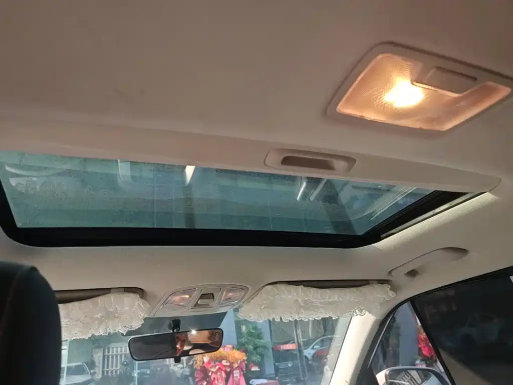 Hyundai ix35 — фото 18