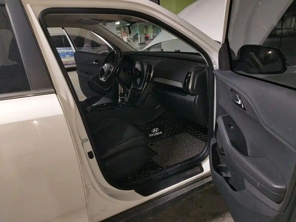 Hyundai ix35 — фото 19